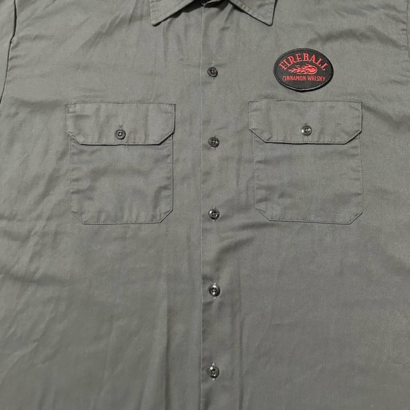 Dickies S/S Button-Down Collared Work Shirt, Gray with Fireball Red Dragon - XL - Picture 6 of 16